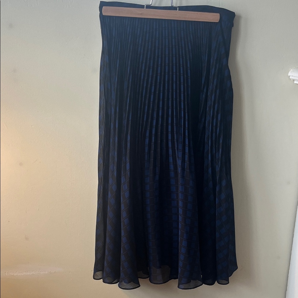 Club Monaco Black and Blue A-Line Skirt